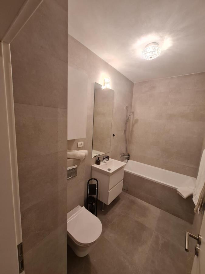 Mv Apartment