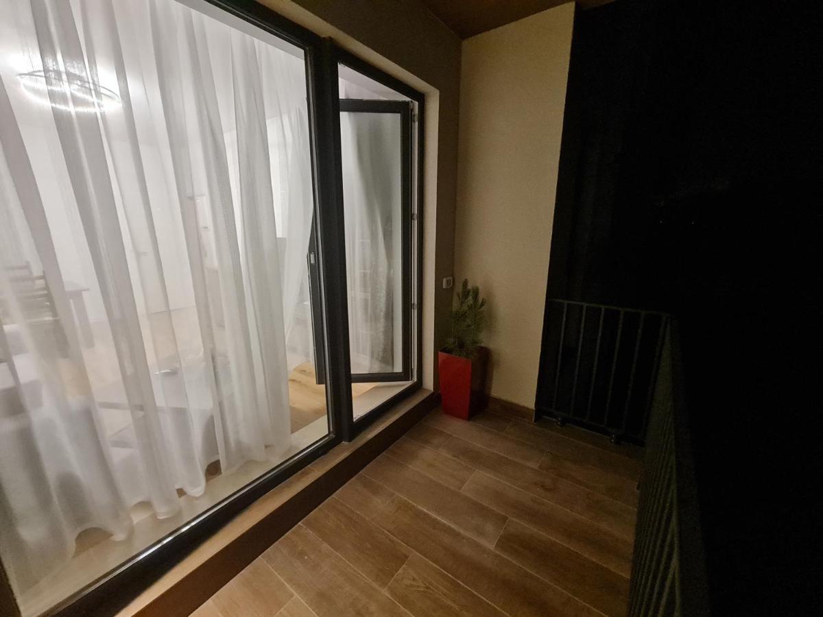 Mv Apartment